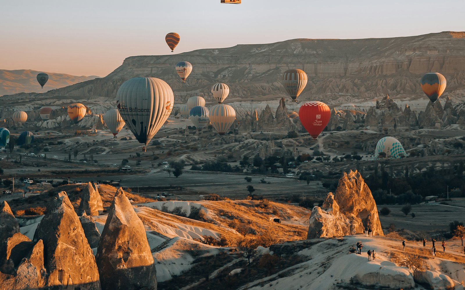 Kapadokya: peri bacaları diyarı